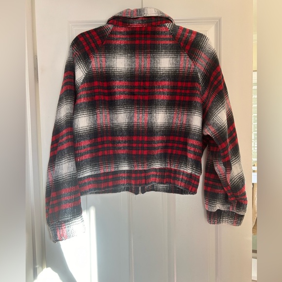 Hyfve Jacket - Picture 2 of 3